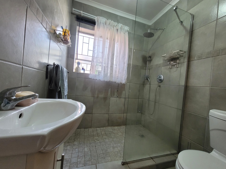 4 Bedroom Property for Sale in Aston Bay Eastern Cape